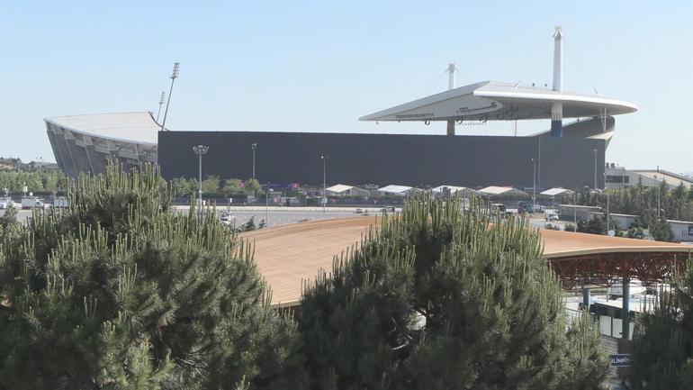 UEFA Şampiyonlar Ligi Finali öncesi Atatürk Olimpiyat Stadı çevresinde son hazırlıklar