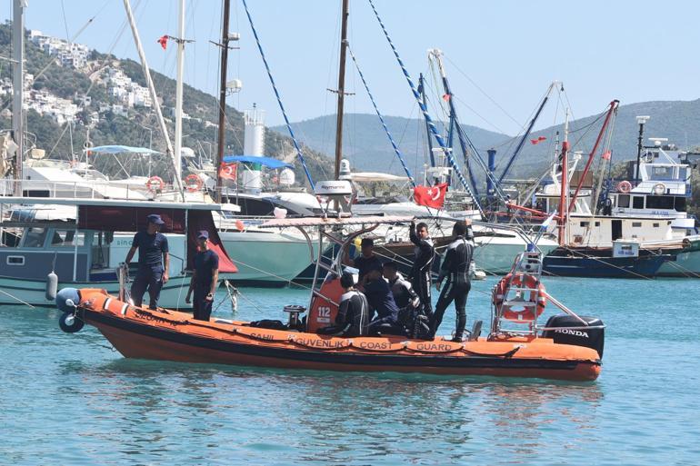 Bodrumda denizin dibinden 10 ton katı atık çıkarıldı