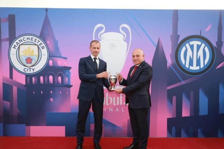 UEFA Şampiyonlar Ligi Finalinin Gala Gecesi yapıldı