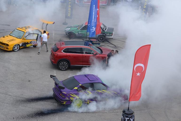 Drift tutkunları, Modifiye Araç Festivalinde buluştu