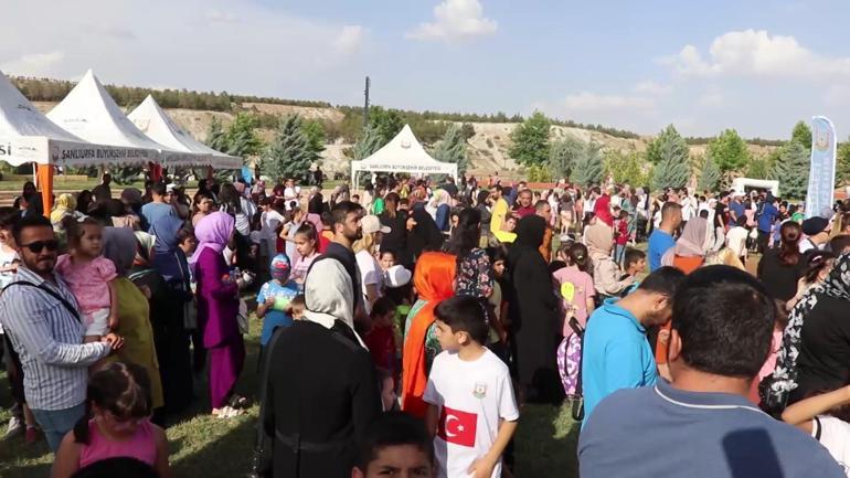 Şanlıurfa’da uçurtma etkinliğindeki izdihamda çocuklar ezilme tehlikesi yaşadı