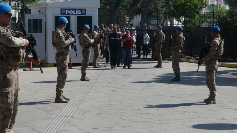 Çobanbey Sınır Kapısında rüşvet operasyonu: 10 şüpheliden 4ü tutuklandı