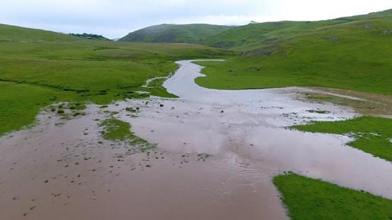 Ordu’da sağanakta menderesler taştı