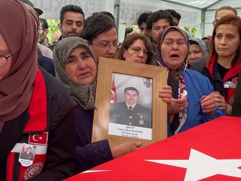 Şehit Piyade Uzman Çavuş Kaya, son yolculuğuna uğurlandı