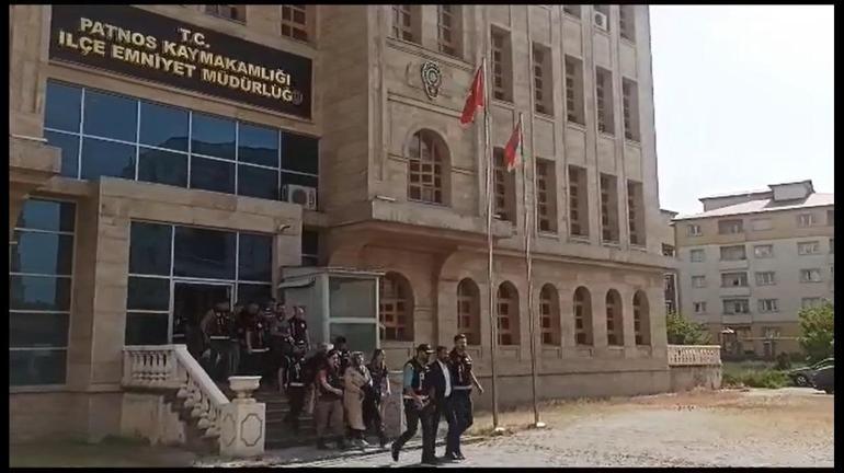 Patnos Belediye Başkanı Kılıç ile Eş Başkan Geçer, tutuklandı