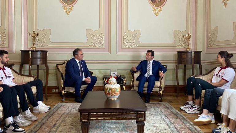 İmamoğlu: Parti içindeki münazaralarımız bittikten sonra  tam olarak ne arzu ettiğimizi paylaşırız