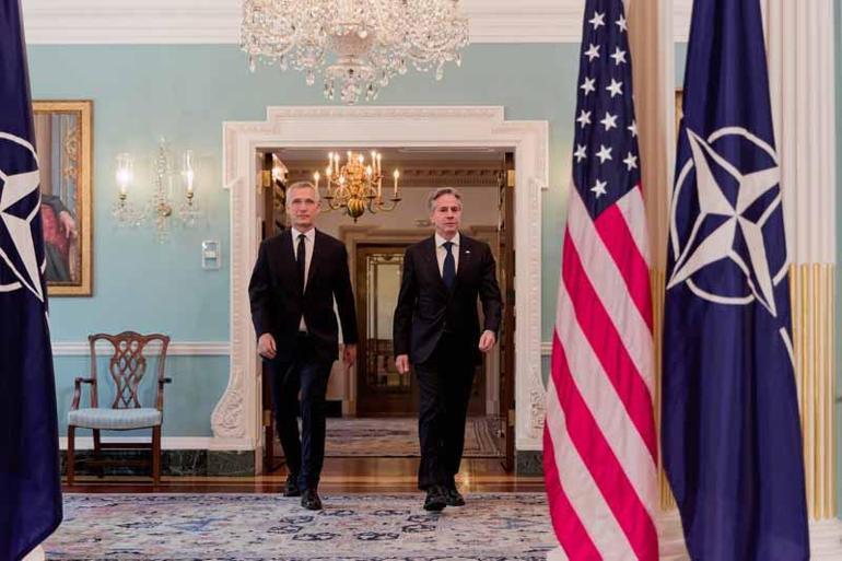Stoltenberg-Biden Görüşmesi: Müttefiklerden en az GSYİH’nin yüzde 2’si kadar savunma yatırımı bekleniyor