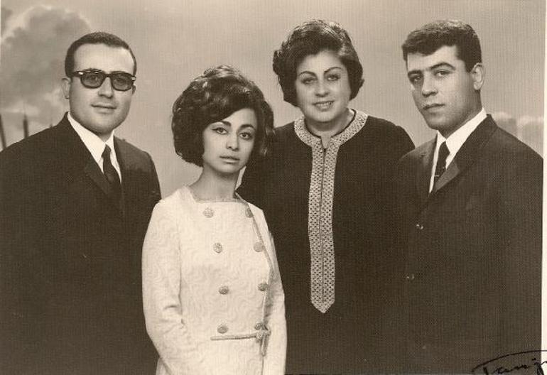 Atatürkün imzaladığı öne sürülen Nutuk alevlerin içerisinden kurtarıldı