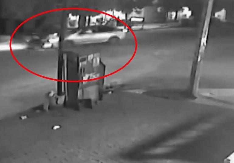 Yaralı polislerle ilgili yorumu, yardım için telefonunu verdiği kişinin yaptığını söyledi