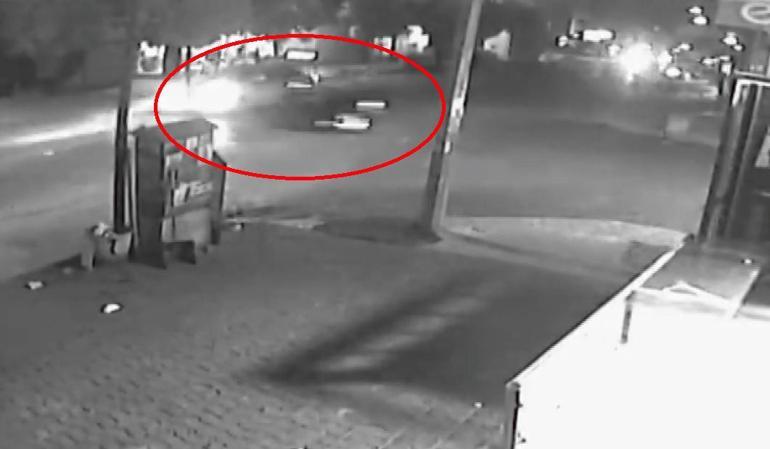 Yaralı polislerle ilgili yorumu, yardım için telefonunu verdiği kişinin yaptığını söyledi