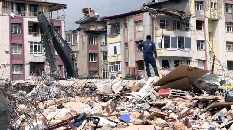 Deprem bölgesinden 3 ilde yeni sanayi sahaları ilan edildi