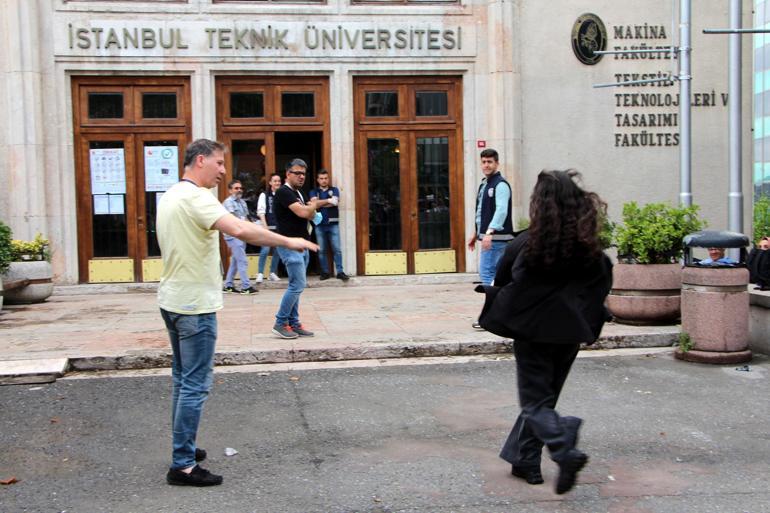 YKSye geç kalan öğrencilerin panik anları kamerada