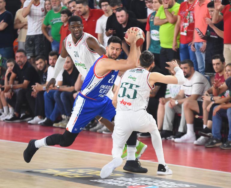 Basketbol Süper Liginde şampiyon Anadolu Efes