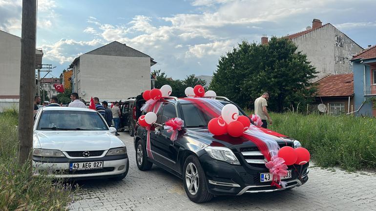 Kütahya Valisi Çelik’in makam aracı, şehit oğlu için düğün aracı oldu