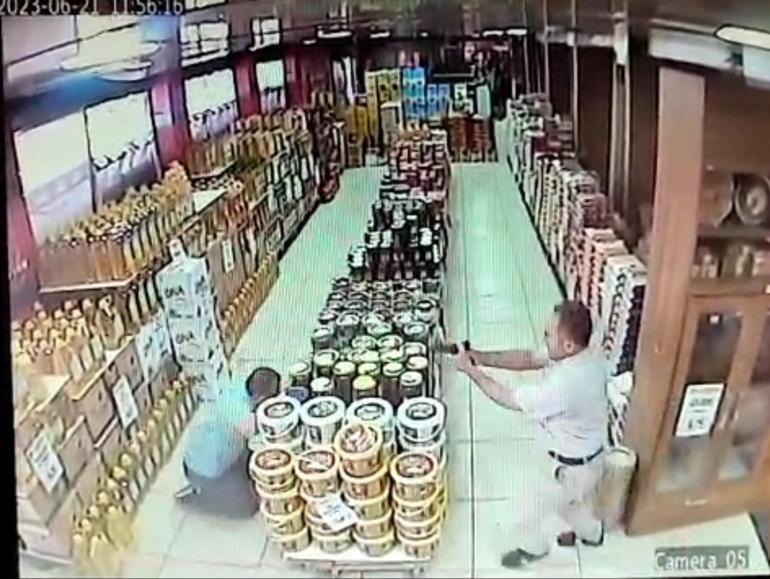 Mahalle bekçisi, biri meslektaşı 2 kuzenini öldürdü