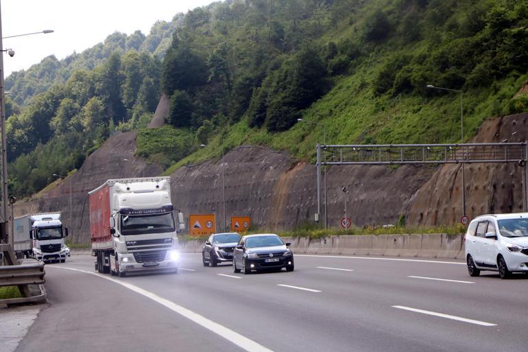 Bayram tatili öncesi Anadolu Otoyolu ve D-100de trafik tedbirleri artırıldı