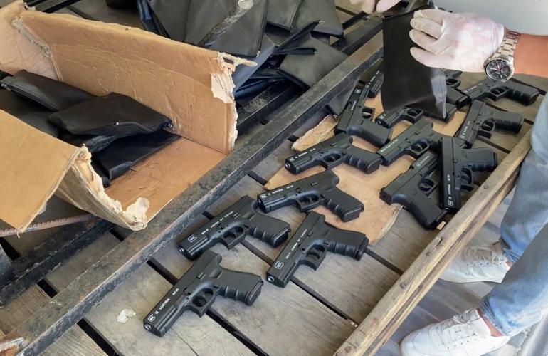 Mersin ve Adanada silah kaçakçılığı operasyonu: 4 gözaltı