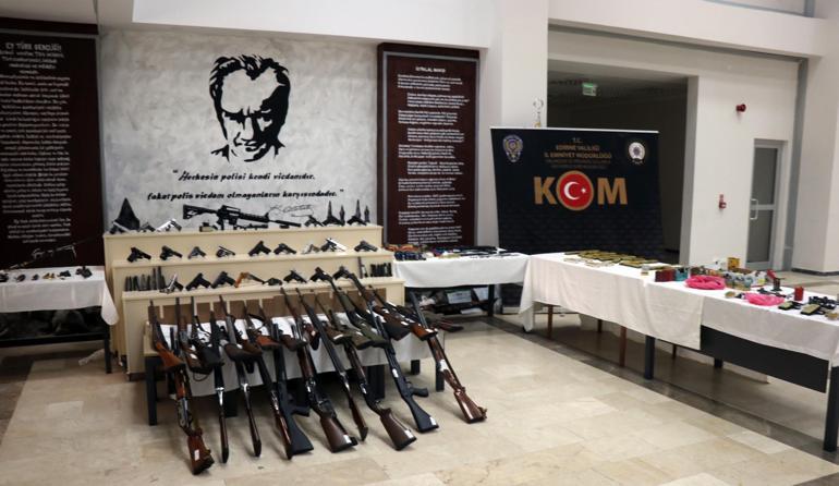 Edirnede silah kaçakçılarına Kukla 22 operasyonunda 24 şüpheli adliyede