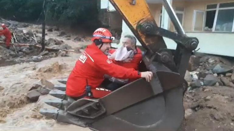 Giresun’da sağanak sele neden oldu; 1 kişi kayıp