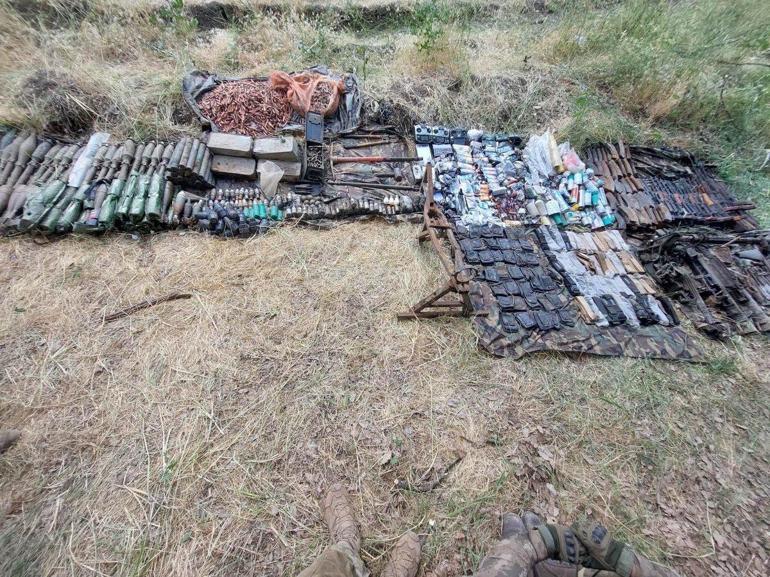 MSB: Pençe-Kilit bölgesinde çok sayıda silah ve mühimmat ele geçirildi