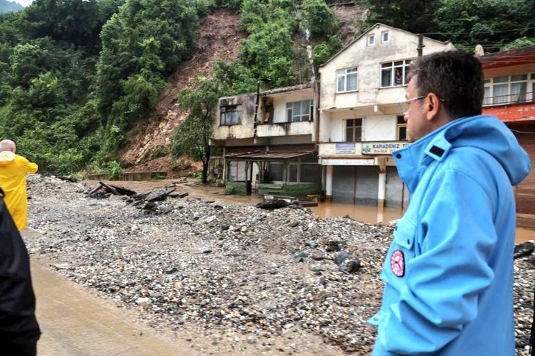 Giresun’da sağanak sele neden oldu; 1 kişi kayıp