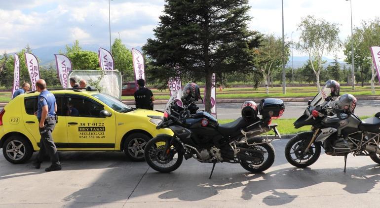 Taksicilerin müşteri sırası tartışması kanlı bitti: 1 ölü
