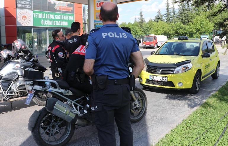 Taksicilerin müşteri sırası tartışması kanlı bitti: 1 ölü