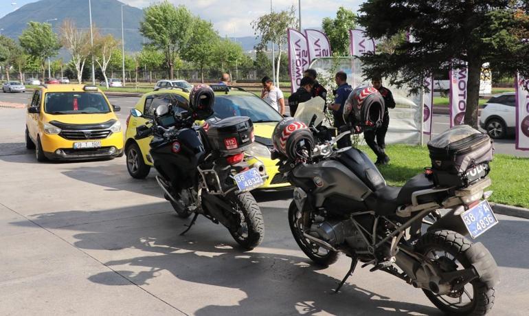 Taksicilerin müşteri sırası tartışması kanlı bitti: 1 ölü