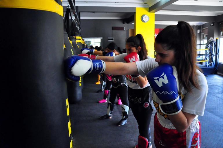 Yetenek taramasından seçildiler, muaythai sporunda Türkiye şampiyonu oldular