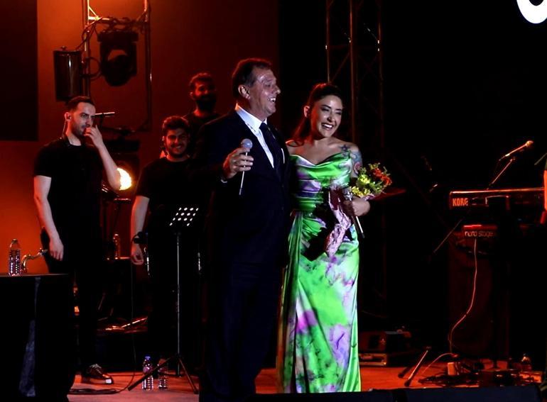 Melek Mosso, Tekirdağ Hıdırellez Şenliklerinde konser verdi