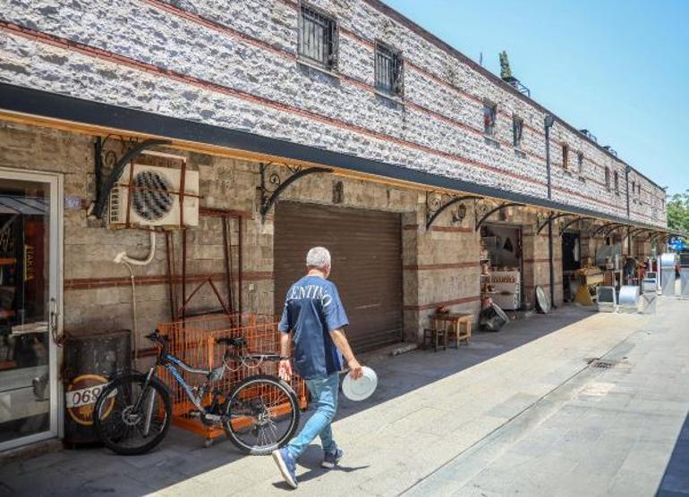 Tarihi çarşı ‘bağımlı oteli gibi