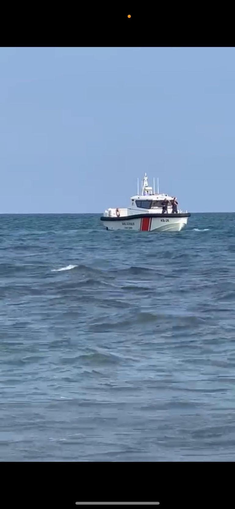 Mersinde serinlemek için girdiği denizde kayboldu