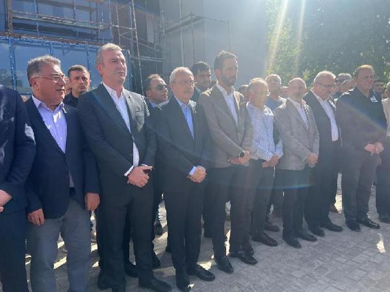 Kılıçdaroğlunun dayısı, son yolculuğuna uğurlandı