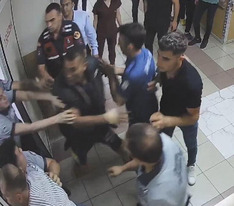 Nevşehirde hasta ve 2 yakınının sağlık çalışanlarına saldırması kamerada; 4 yaralı, 2 tutuklama