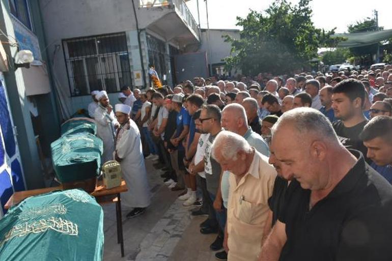 İzmirde 5 kişinin öldüğü 20 kişinin yaralandığı kaza kamerada