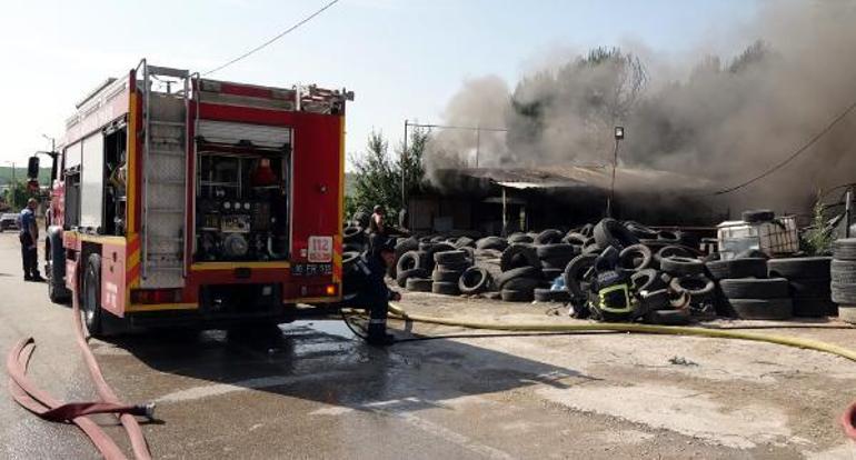 Bursada, oto lastikçide yangın