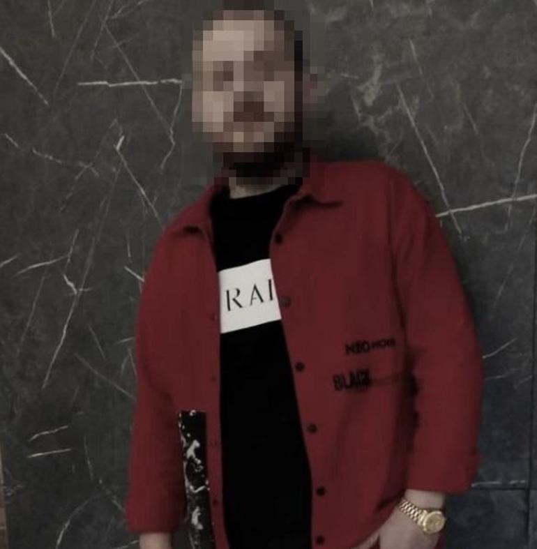 Sokakta yürürken tabancayla başından vuruldu