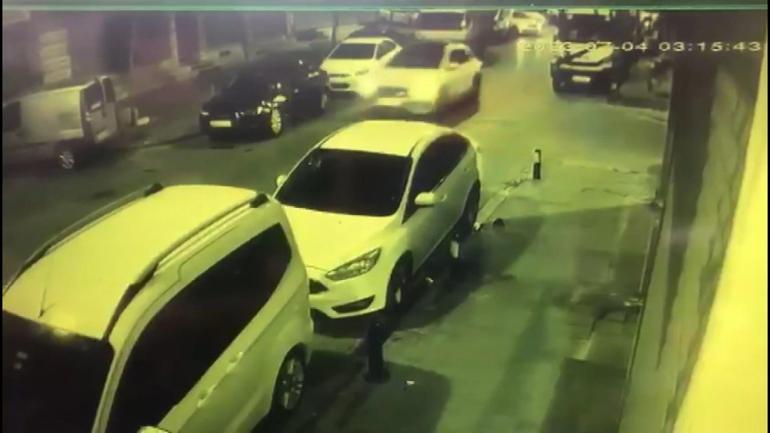 Bahçelievlerde kalaşnikoflu saldırı: 1 ölü