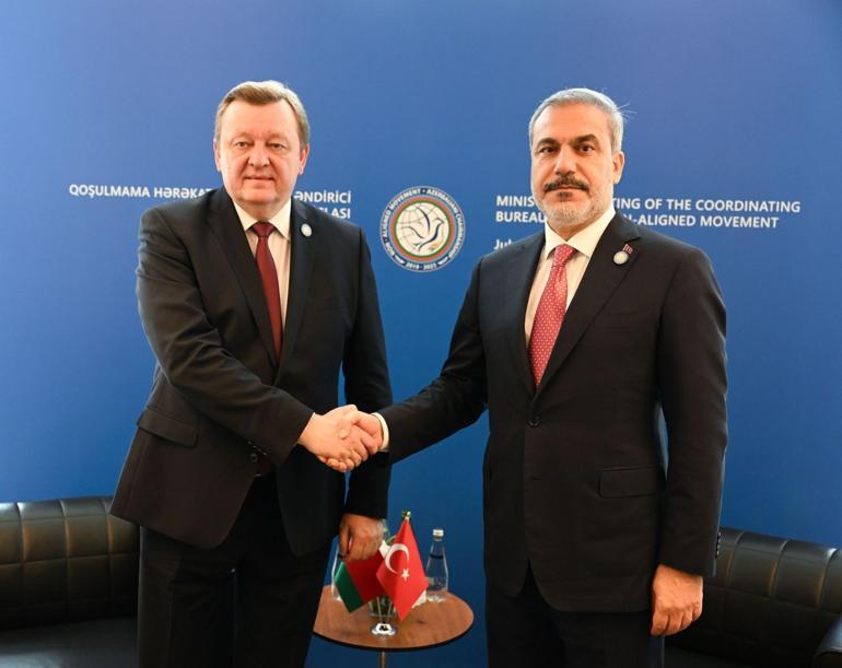 Dışişleri Bakanı Fidan, Bakü’de mevkidaşlarıyla görüştü