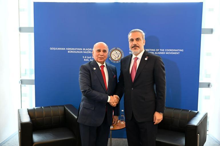 Dışişleri Bakanı Fidan, Bakü’de mevkidaşlarıyla görüştü