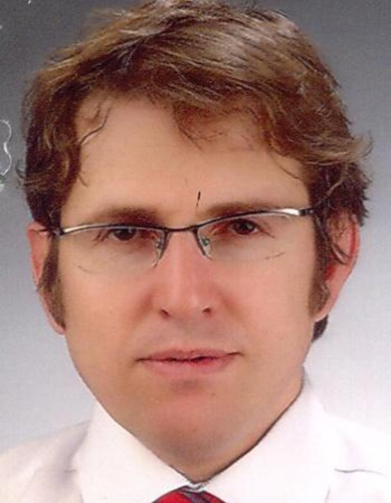 Görev yaptığı hastanede öldürülen Dr. Ekrem Karakaya, anıldı