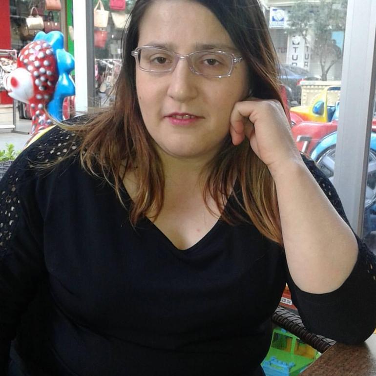 Annesini öldüren kardeşinden şikayetçi olmadı