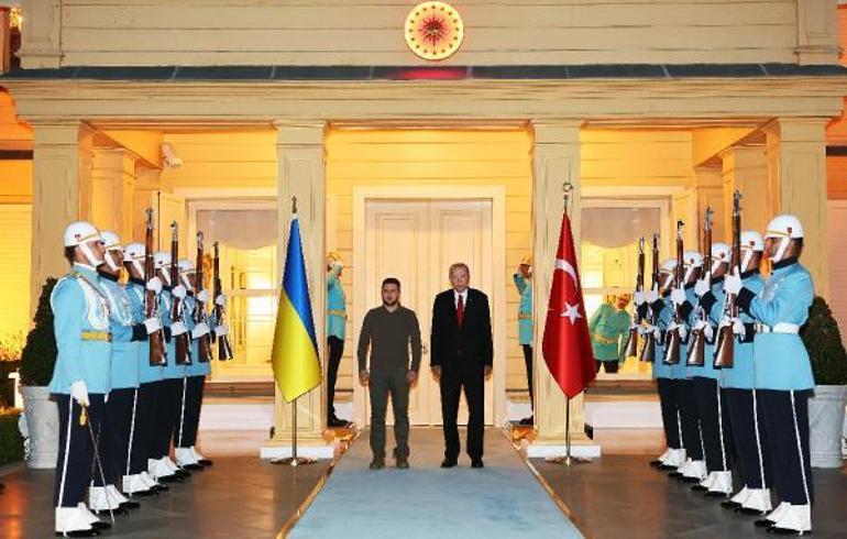 Cumhurbaşkanı Erdoğan, Ukrayna Devlet Başkanı Zelenskiyle ortak basın açıklaması yaptı