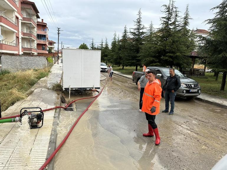 Çorumda sağanak etkili oldu