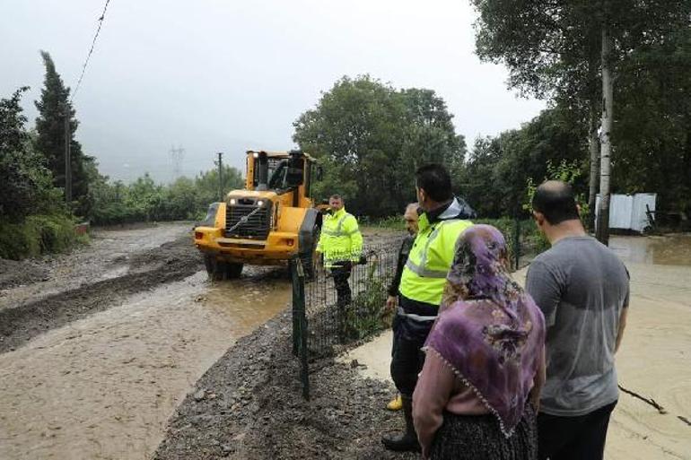 Sakaryada sağanak hayatı olumsuz etkiledi