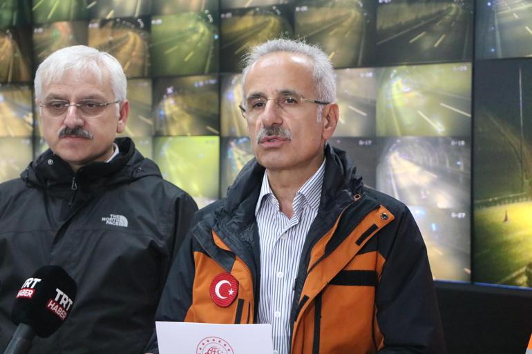 Bakan Uraloğlu: Selden kapanan 14 yol açıldı, 7 tanesi için çalışmalar sürüyor