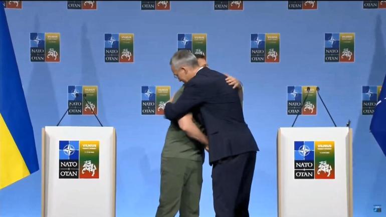 Zelenski’nin ‘F-16 sorusuna’ verdiği tepki gülüşmelere neden oldu