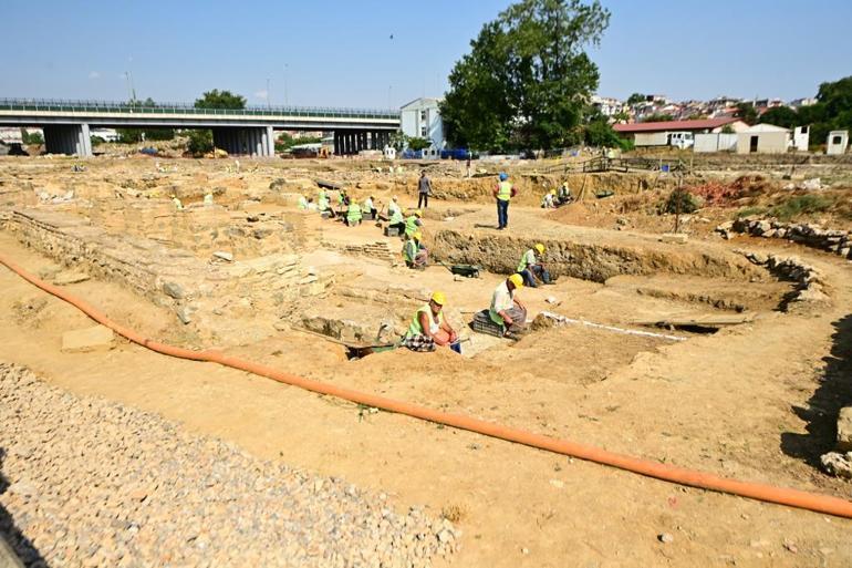 Bakan Uraloğlu: Haydarpaşa Garı 2024 yılında tamamen hazır hale getirilerek hizmete alınacak