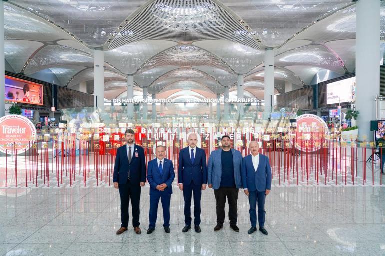 İstanbul Havalimanında Türkiye Yüzyılının Kahramanları sergisi açıldı