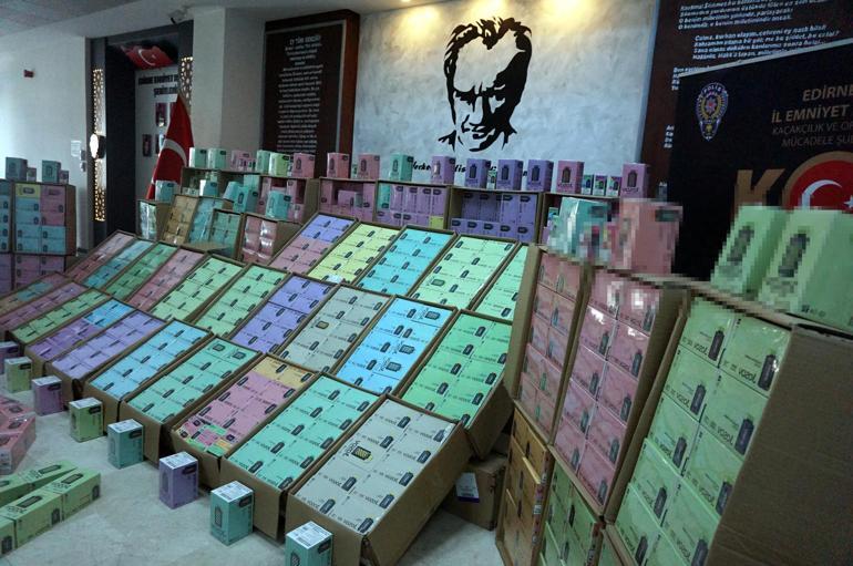 TIRda 15 milyon liralık kaçak elektronik sigara ele geçirildi